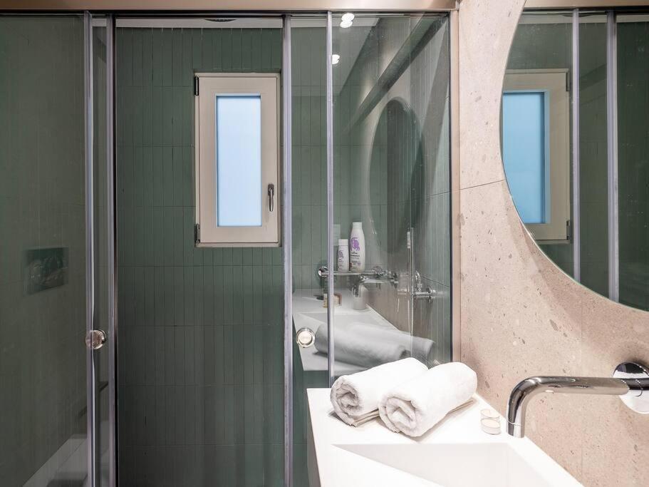 Electra Luxury Apartment At The Heraklion Center ภายนอก รูปภาพ