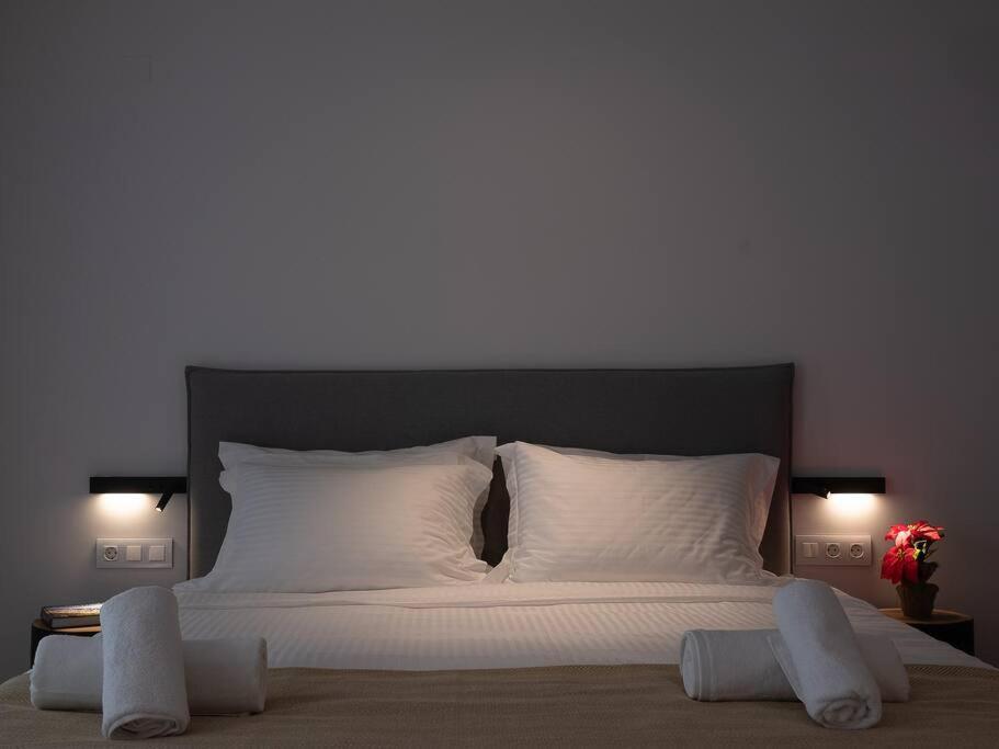 Electra Luxury Apartment At The Heraklion Center ภายนอก รูปภาพ