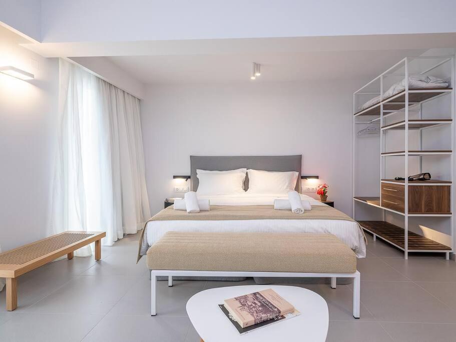 Electra Luxury Apartment At The Heraklion Center ภายนอก รูปภาพ
